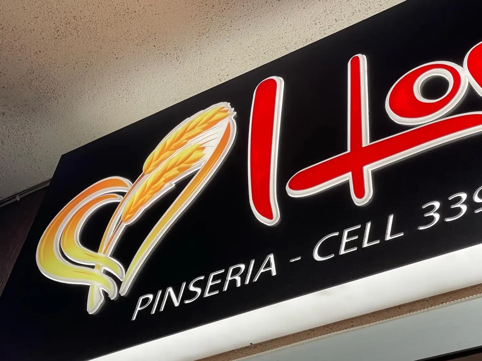 Insegne negozi a led